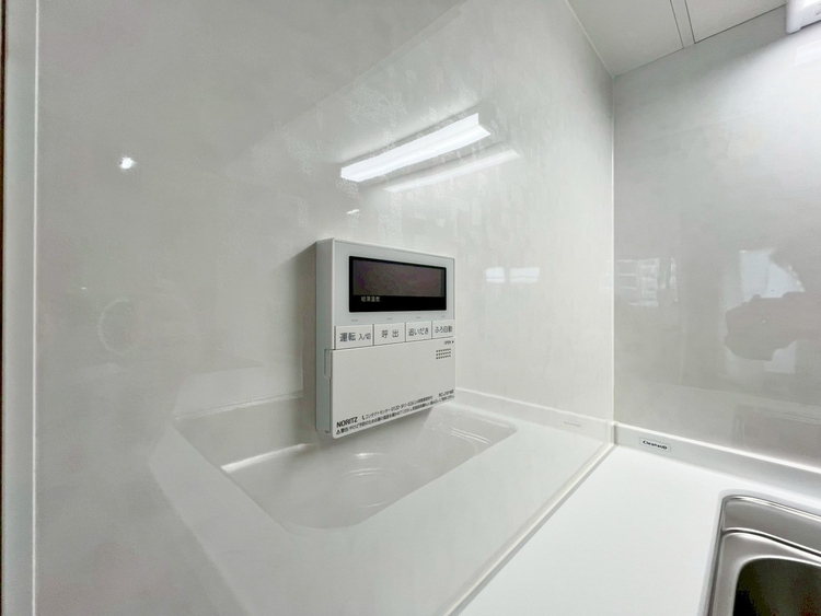 設備 見やすい画面で操作しやすい給湯パネルです。