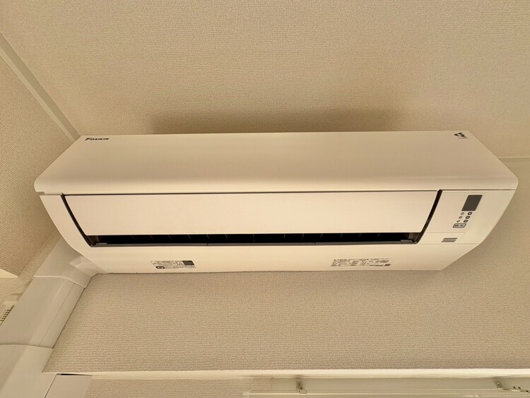 設備 エアコンが設置済みですので、お住まいになってからすぐに快適な生活を送れます。