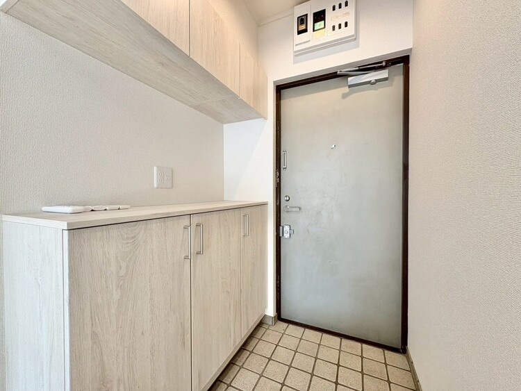 玄関 シューズボックスを完備した玄関です。