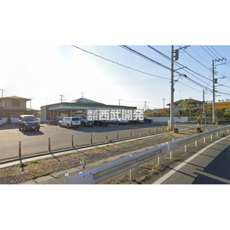 周辺 ファミリーマート日高高萩店(約1200m)