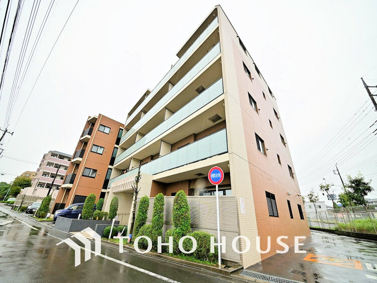 外観 〜南東向きのため陽当たり良好〜たいせつなペットと暮らせます〜ゆとりある4LDKマンション〜