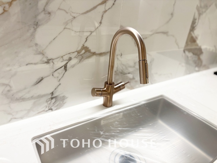 キッチン 【KITCHEN】◆毎日の健康◆は美味しいお水から。そんな毎日を支えてくれるのが浄水器です。