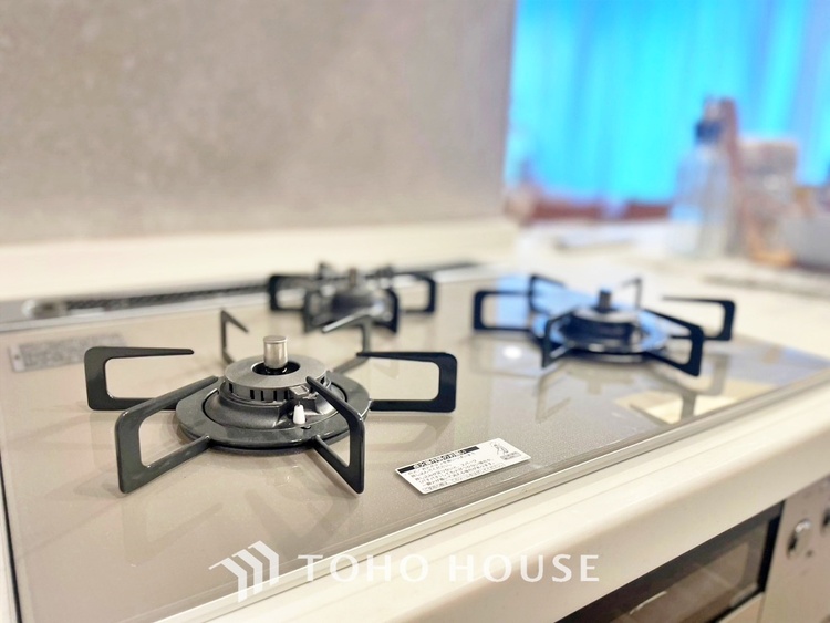 キッチン 【KITCHEN】◆家族のおはよう◆の声を笑顔で迎えてあげられるシステムキッチン。朝ごはんが楽しみでちょっと早起きしたくなるんです。