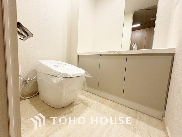 トイレ 【TOILET】◆快適◆な生活に不可欠。節水型の高性能トイレを新設。