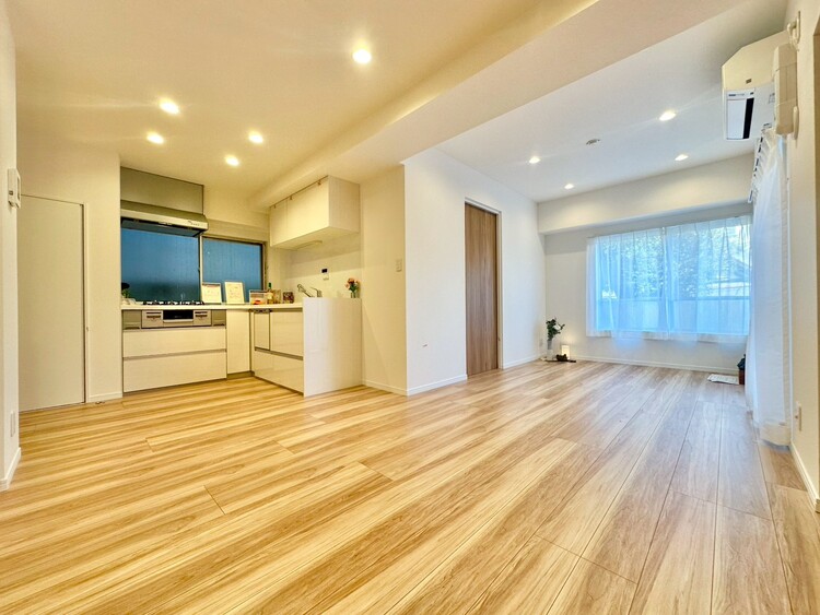 その他 シンプルな内装と偏り過ぎないデザインで統一しました。