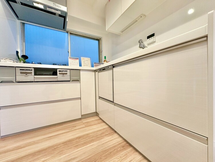 その他 使いやすくスタイリッシュなキッチン空間になっております。