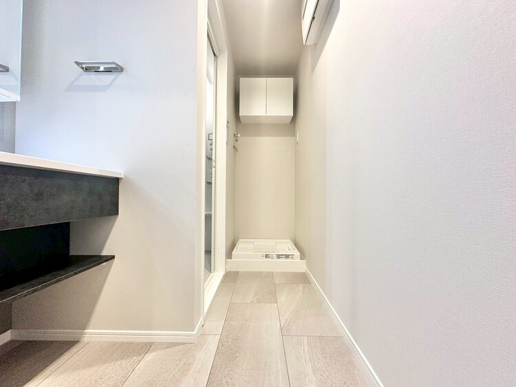 その他 十分な広さの脱衣所。