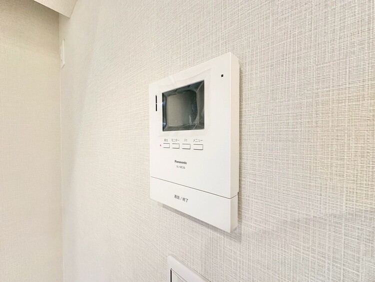 その他 誰が来てもわかる様にモニター付きインターホンを設置。