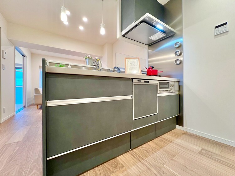 その他 使いやすくスタイリッシュなキッチン空間になっております。