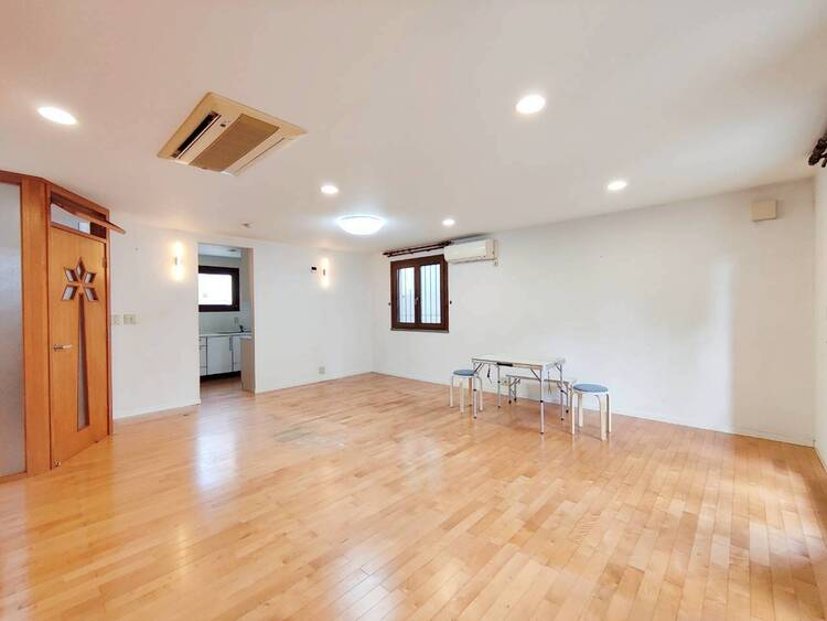 居間 快適に・伸びやかに。心の潤いを求める方々へ。