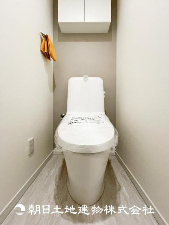 トイレ 【トイレ】大切な1人時間。寛ぎだけではない、快適な生活を送る為に必要なもの。毎日使う場所だから、より快適な空間に仕上げられています。