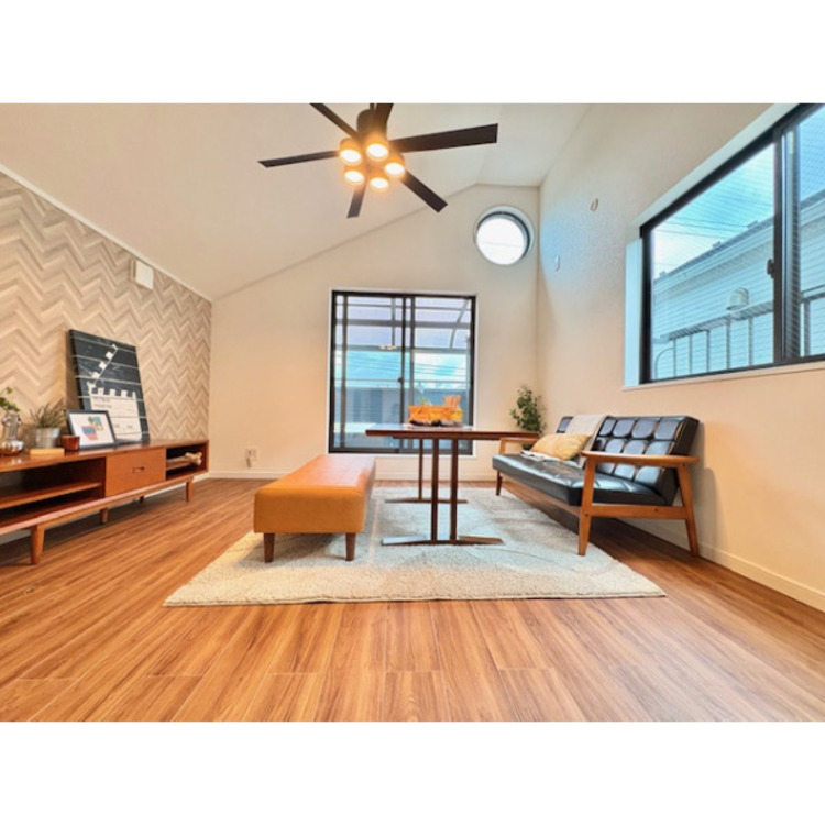 内装 2025年10月6日撮影