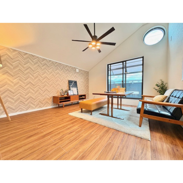 内装 2025年10月6日撮影