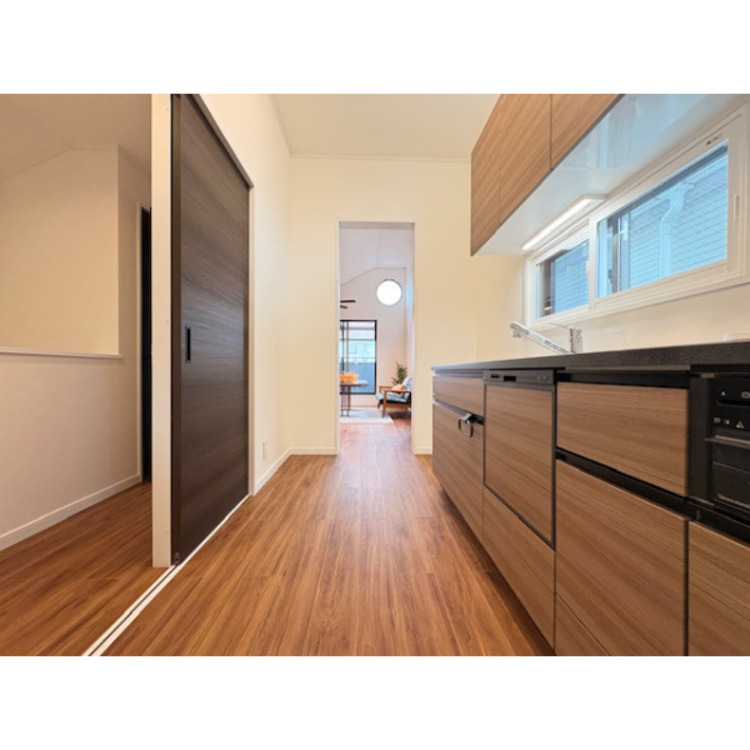 キッチン 2025年10月6日撮影