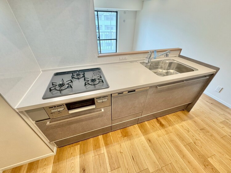 その他 使いやすくスタイリッシュなキッチン空間になっております。