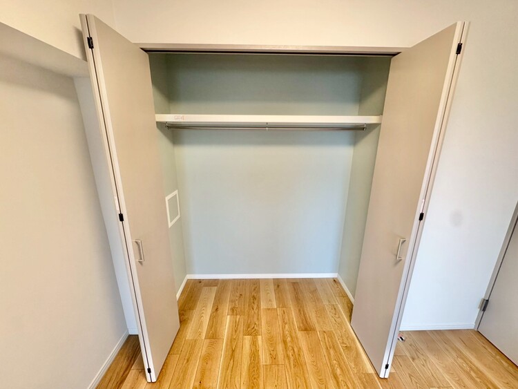 その他 収納スペースが付いていて、お部屋を広く使っていただけます。