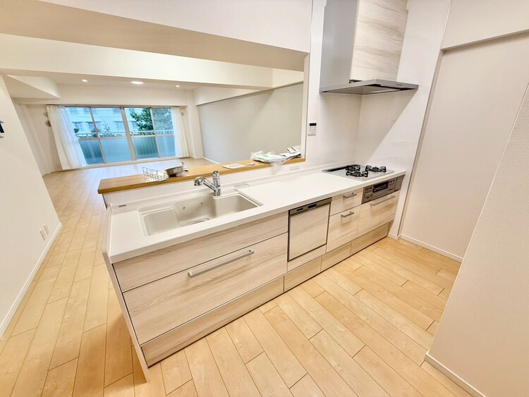 その他 開放感のあるキッチンスペース。調理をしながら、会話も弾みそうですね。