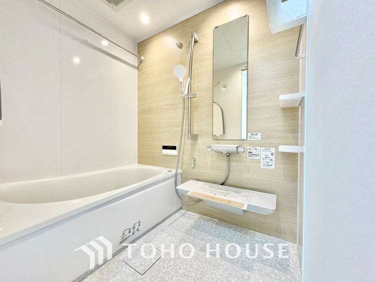 風呂 浴室は一日の疲れを癒す特別な空間。清潔感と快適性で心身ともにリフレッシュできます。