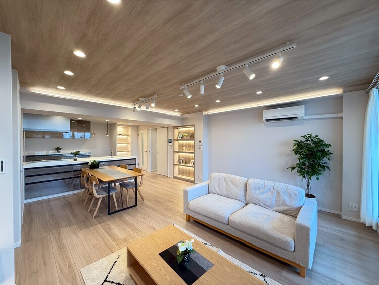 その他 シンプルな内装と偏り過ぎないデザインで統一しました。