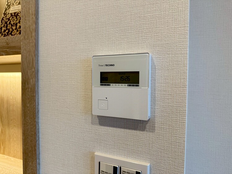 その他 見やすい画面で操作しやすい給湯パネル。