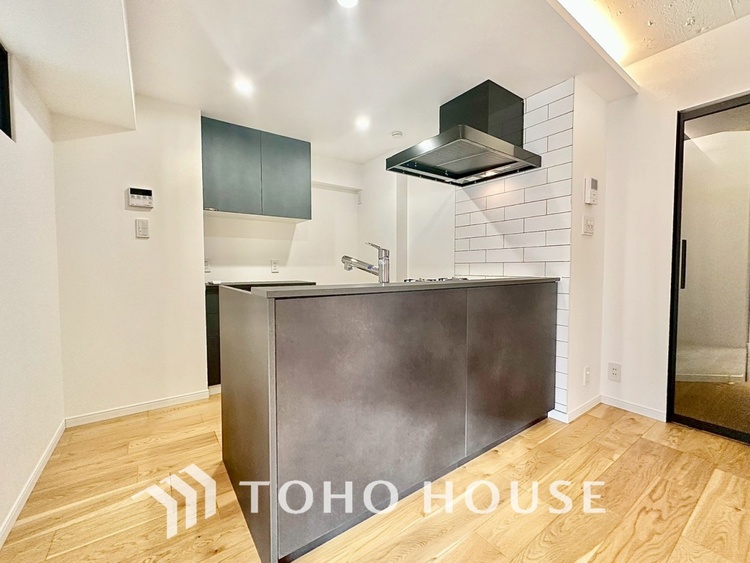 内装 【LIVING】◆Sunshine◆光が燦々と入り、いるだけで気持ちいい。「開放的でゆとりあるお部屋です。」