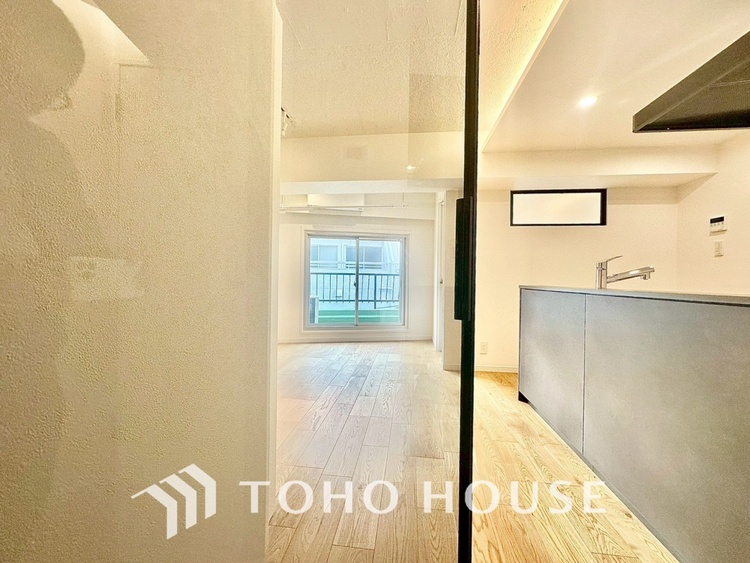 内装 【LIVING】◆simple is best◆無駄のない綺麗なつくりのリビングルームであなただけの暮らしを。