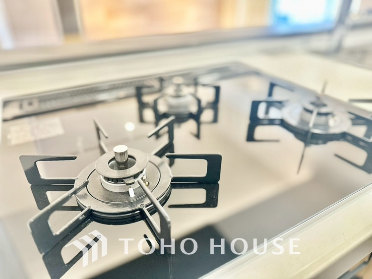 キッチン 【KITCHEN】◆家族のおはよう◆の声を笑顔で迎えてあげられるシステムキッチン。朝ごはんが楽しみでちょっと早起きしたくなるんです。