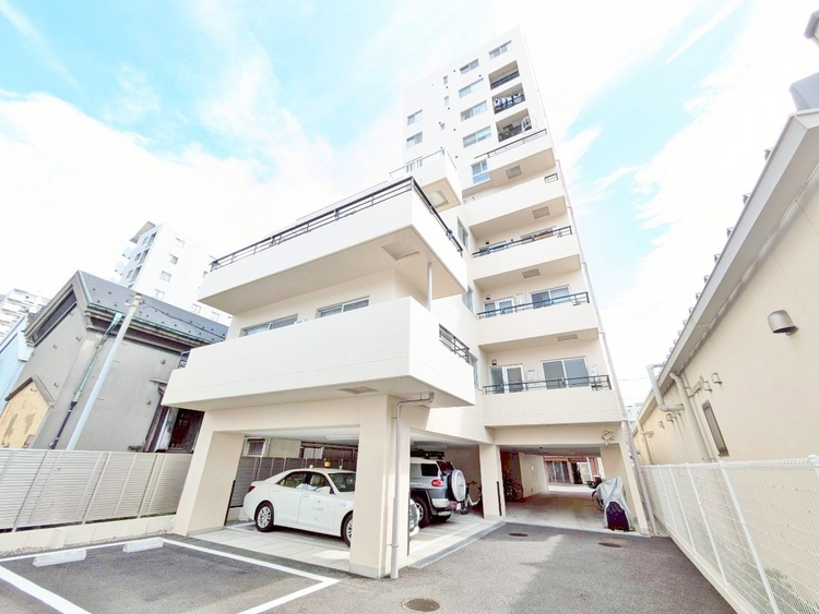 外観 現地に足をお運びいただいた際には、周辺散策などをお勧めいたします。