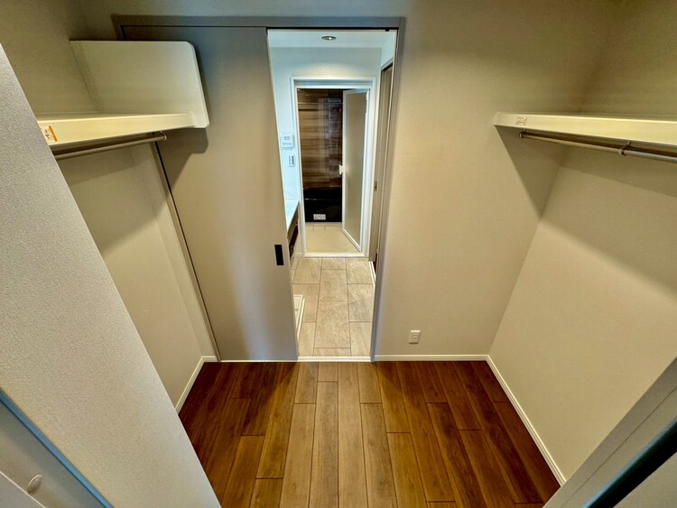 その他 収納スペースが付いていて、お部屋を広く使っていただけます。