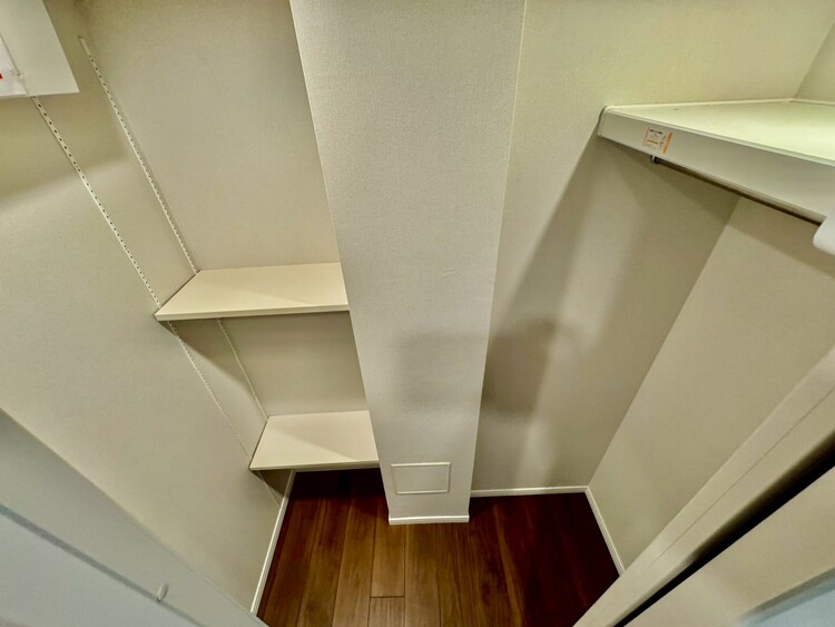 その他 家電やスーツケース、ストック品など何でも片付く嬉しい空間です。