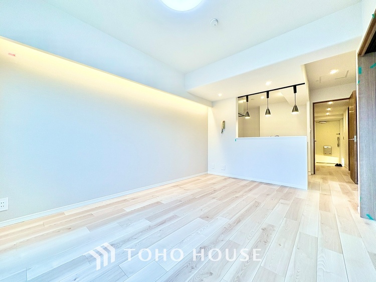 内装 ◆ここに在る◆事も無げに美しく、伝えるには筆舌に尽くし難い。豪華絢爛や華美と言う事ではなく、住まう者にとって暮らし易く心地がいいと言う美しさがこの住まいには込められている。