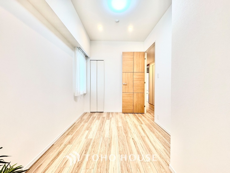 内装 【Entrance of your life】明るい玄関が家族を迎え入れる。今日はどんな一日が待っているんだろう。皆どんな一日を終えて帰ってくるんだろう。