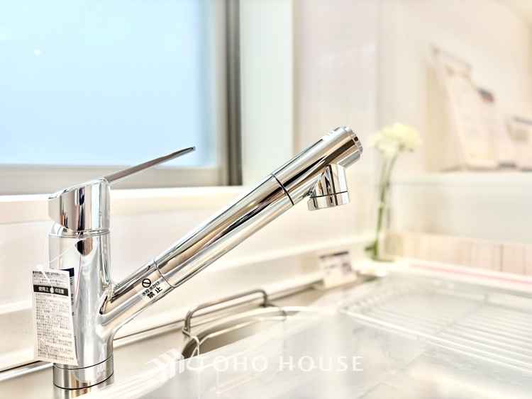 キッチン 【cooking papa is here】料理が苦手な人でも、チャレンジしてみたくなるワイドスパンのキッチン。家族の食卓がここから始まる。