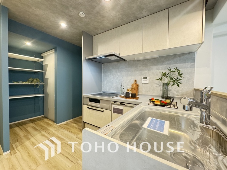 キッチン デザインと機能性を兼ね備えたシステムキッチン