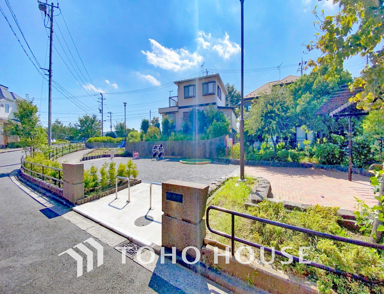 周辺 小机町第二公園　距離700ｍ