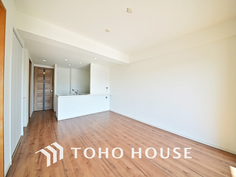 内装 柔らかな陽のそそぐ心地よいリビングダイニング