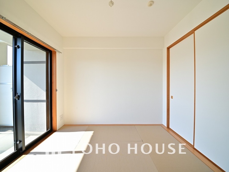 内装 客間はもちろん、個人のスペースにも使える和室