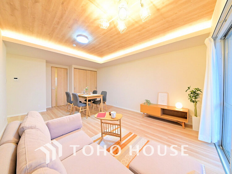 内装 ゆったりとくつろげる上質なリビングダイニング