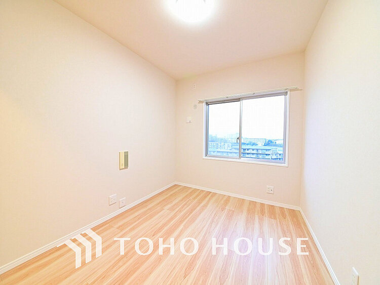 内装 1日の疲れを癒し、心地よく寛げるようゆったりとした広さをしています