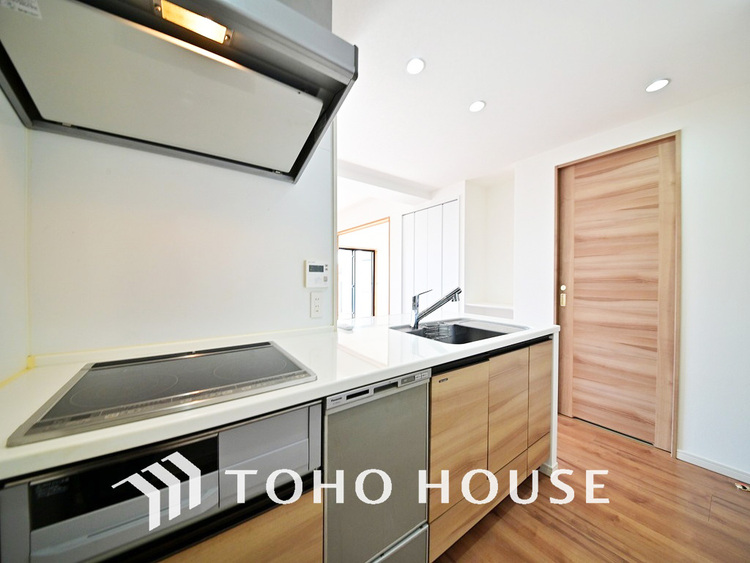 キッチン デザインと機能性を兼ね備えたシステムキッチン