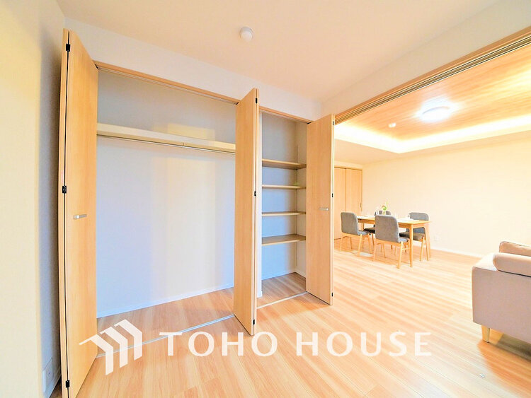 収納 居室　収納