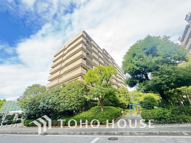 外観 〜大切なペットとの生活〜5階南東向き・2面バルコニーのため陽当たり・通風良好〜