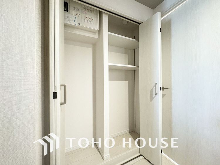 収納 居室　収納