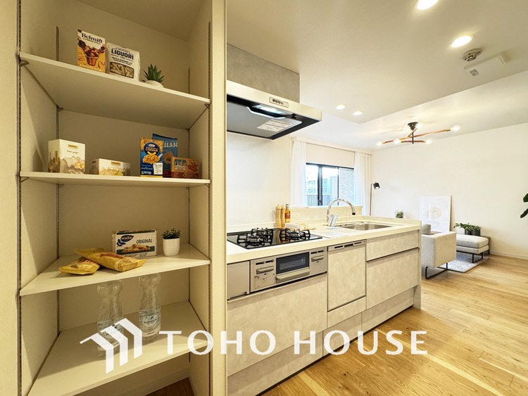 キッチン デザインと機能性を兼ね備えたシステムキッチン