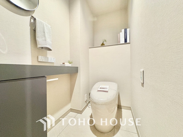 トイレ 清潔感あふれる快適なトイレ。毎日を心地よく過ごせるおすすめポイントです。