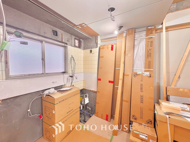 キッチン 《改装中》【Kitchen】安心してお料理に取り組んでいただけます。会話だって自然とはずむはず。