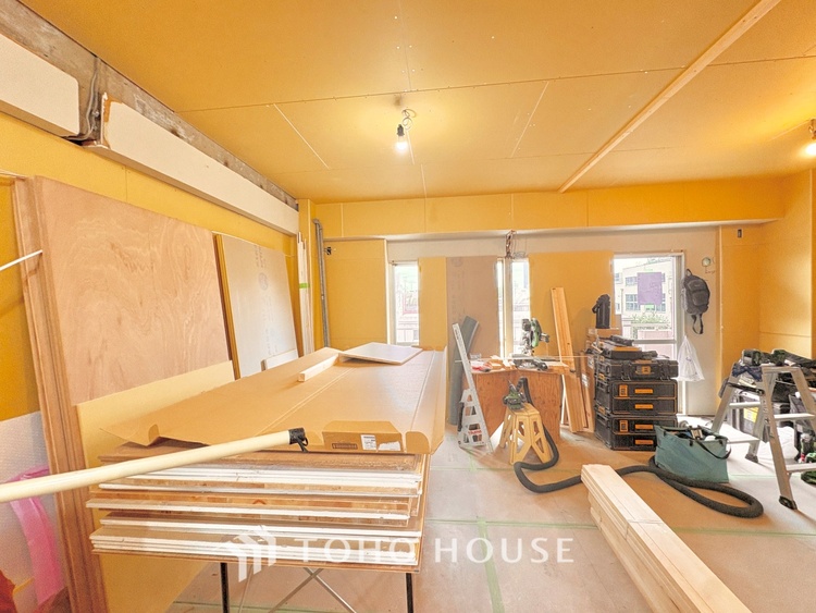 キッチン 《改装中》◆食洗機◆お子様の面倒を見れる時間が増え時短になります。加えて手荒れも防げてしかも節水が高い為、大変人気があり重宝します。