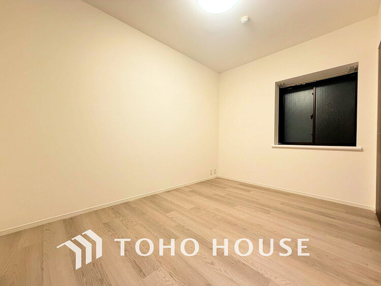 内装 1日の疲れを癒し、心地よく寛げるようゆったりとした広さをしています