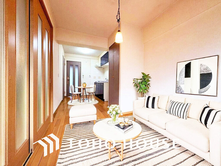 内装 明るいLDKは自然と家族が集まるコミュニケーションの場所に（家具はすべてCGです）