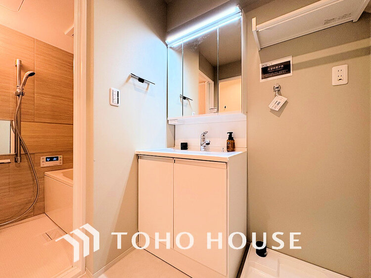 洗面 清潔感のある脱衣場